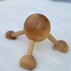 RARE FIND
Vintage 1990s Original Wooden It’s Me Happy Massager Brand.